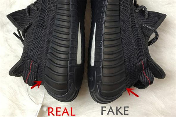yeezy350黑天使真假對(duì)比 椰子黑天使怎么看真假 yeezy350黑天使真假對(duì)比 椰子黑天使怎么看真假