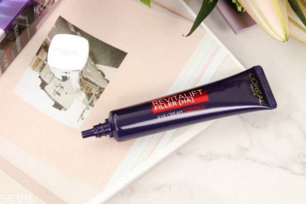 眼霜是睡覺(jué)之前用嗎 原來(lái)很多人都錯(cuò)了