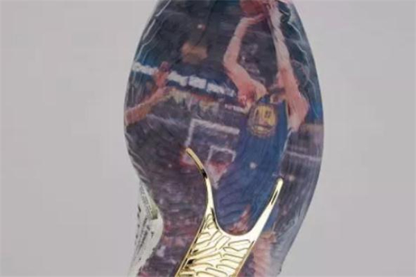 安踏kt4報紙配色實物開箱測評 kt4報紙配色發(fā)售信息 安踏kt4報紙配色實物開箱測評 kt4報紙配色發(fā)售信息