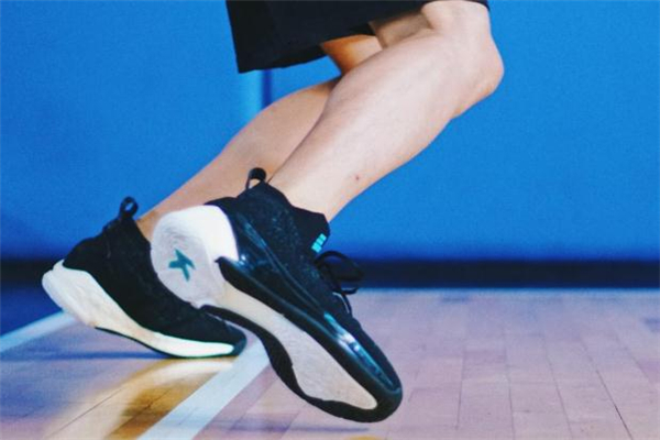 安踏kt4適合什么位置 kt4適合小前鋒嗎 安踏kt4適合什么位置 kt4適合小前鋒嗎