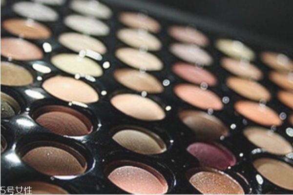 新手買(mǎi)啞光還是珠光 告訴你怎么做 新手買(mǎi)啞光還是珠光 告訴你怎么做