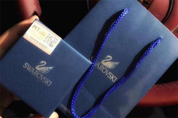 施華洛世奇防偽碼怎么查詢 施華洛世奇編號在哪 施華洛世奇防偽碼怎么查詢 施華洛世奇編號在哪