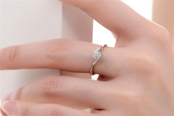 周大生鉆戒回收嗎 周大生鉆戒回收價(jià)格 周大生鉆戒回收嗎 周大生鉆戒回收價(jià)格