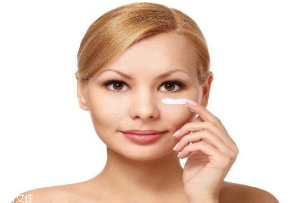 隔離與防曬都要用嗎 隔離與防曬哪個重要 隔離與防曬都要用嗎 隔離與防曬哪個重要