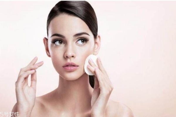 隔離與防曬都要用嗎 隔離與防曬哪個重要 隔離與防曬都要用嗎 隔離與防曬哪個重要