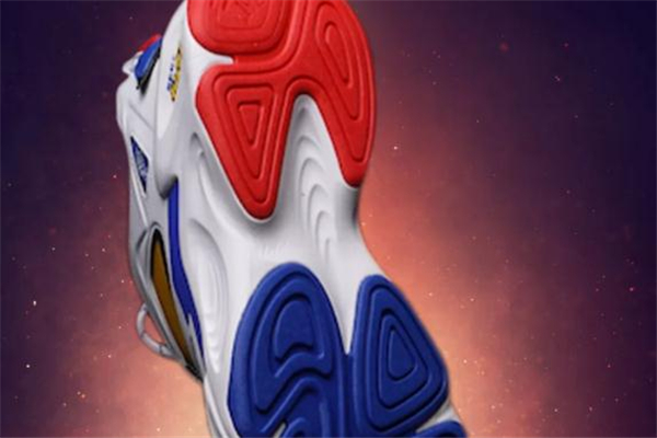 361度高達(dá)聯(lián)名開(kāi)箱測(cè)評(píng) 361度高達(dá)聯(lián)名鞋多少錢(qián) 361度高達(dá)聯(lián)名開(kāi)箱測(cè)評(píng) 361度高達(dá)聯(lián)名鞋多少錢(qián)