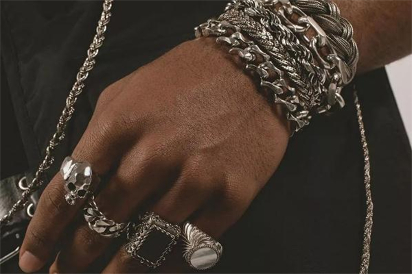 emanuele bicocchi是什么牌子 親民潮牌首飾 emanuele bicocchi是什么牌子 親民潮牌首飾