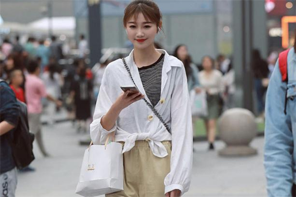 夏天防曬衣怎么穿時(shí)髦 防曬衣搭配指南 夏天防曬衣怎么穿時(shí)髦 防曬衣搭配指南