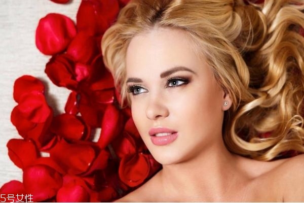 面部吸脂多久消腫 面部吸脂多久可以恢復(fù) 面部吸脂多久消腫 面部吸脂多久可以恢復(fù)