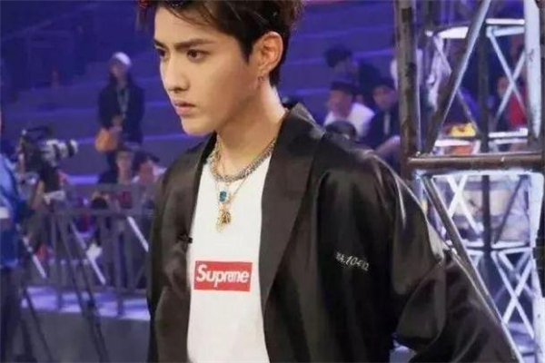 supreme領標真假對比 supreme領標有哪幾種