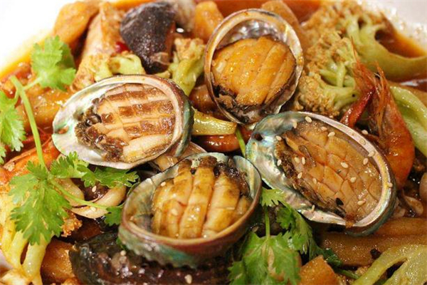 鮑魚可以帶殼一起煮嗎 鮑魚可以帶殼紅燒嗎 鮑魚可以帶殼一起煮嗎 鮑魚可以帶殼紅燒嗎