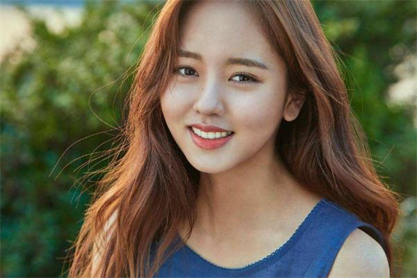 鞍鼻整形價(jià)格是多少 鞍鼻整形一般多少錢