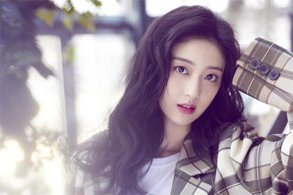 鞍鼻整形價(jià)格是多少 鞍鼻整形一般多少錢