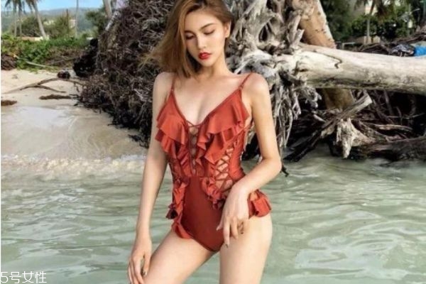 豐胸精油要用多久見(jiàn)效 豐胸精油會(huì)不會(huì)反彈