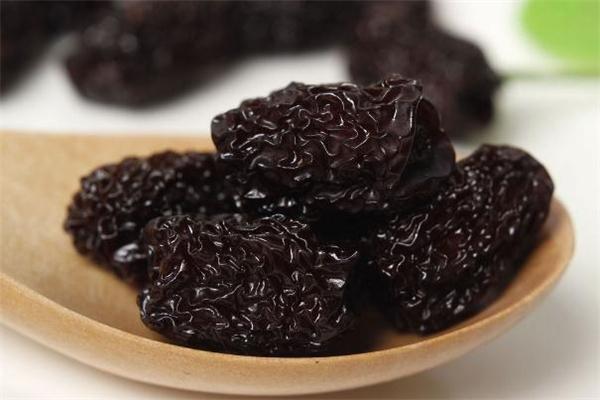 黑棗可以空腹吃嗎 空腹吃黑棗好嗎 黑棗可以空腹吃嗎 空腹吃黑棗好嗎