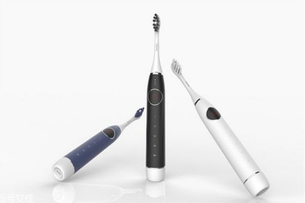 電動牙刷怎么用 電動牙刷一般刷多久 電動牙刷怎么用 電動牙刷一般刷多久