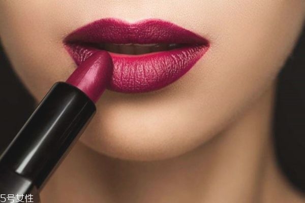 口紅在哪里買(mǎi) 口紅評(píng)級(jí)最安全的品牌