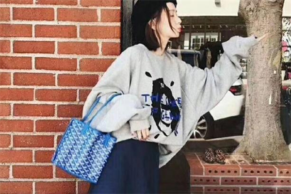 韓國emo狗牙包哪個(gè)顏色好看 狗牙包有哪些顏色 韓國emo狗牙包哪個(gè)顏色好看 狗牙包有哪些顏色