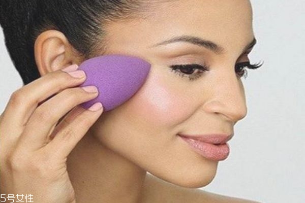 美妝蛋可以使用多久 美妝蛋使用壽命 美妝蛋可以使用多久 美妝蛋使用壽命