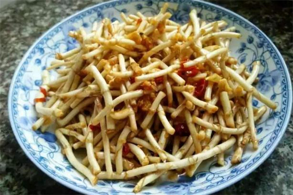 魚腥草和菊花能一起泡水喝嗎 魚腥草和菊花相克嗎 魚腥草和菊花能一起泡水喝嗎 魚腥草和菊花相克嗎