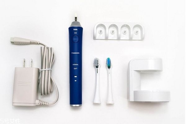 電動(dòng)牙刷如何換電池 電動(dòng)牙刷電池可以用多久 電動(dòng)牙刷如何換電池 電動(dòng)牙刷電池可以用多久