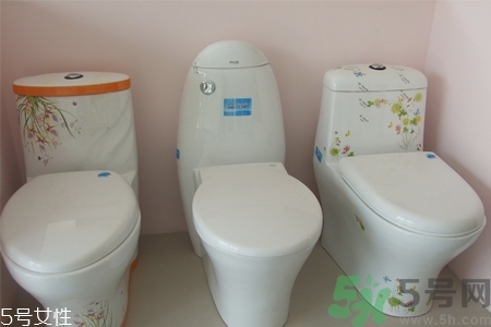 馬桶漏水的原因？馬桶漏水如何修理？