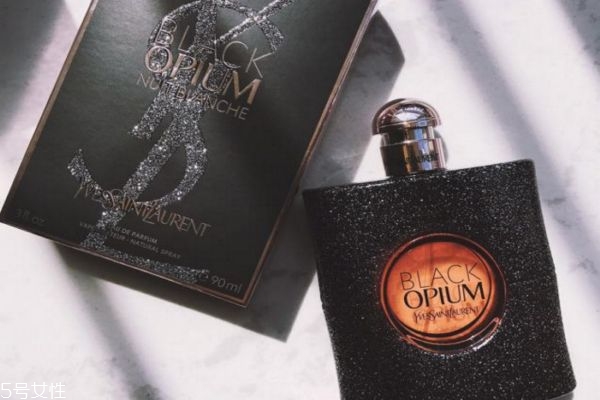ysl黑鴉片白夜香水怎么樣 ysl黑鴉片香水適合年齡 ysl黑鴉片白夜香水怎么樣 ysl黑鴉片香水適合年齡