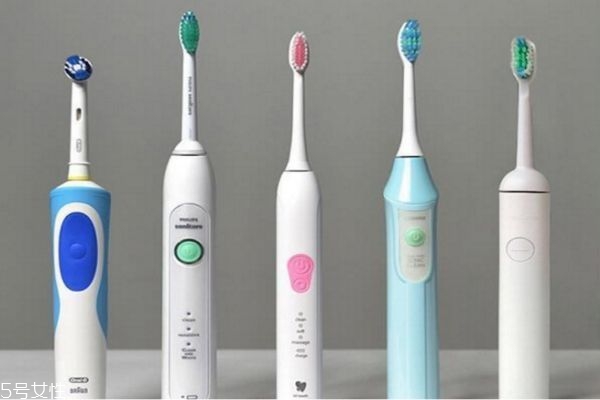 飛利浦和歐樂b哪個好用 電動牙刷買飛利浦還是歐樂b 飛利浦和歐樂b哪個好用 電動牙刷買飛利浦還是歐樂b