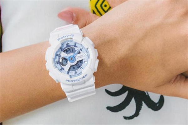 卡西歐手表是電子表還是機械表 卡西歐手表是機械表嗎 卡西歐手表是電子表還是機械表 卡西歐手表是機械表嗎