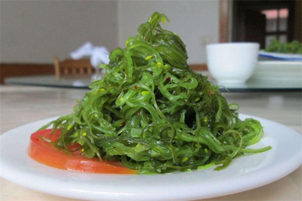 裙帶菜可以炒著吃嗎 裙帶菜能炒雞蛋嗎 裙帶菜可以炒著吃嗎 裙帶菜能炒雞蛋嗎