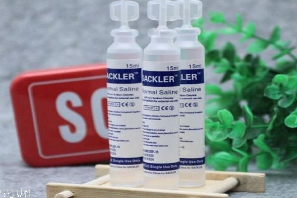 生理鹽水對(duì)閉口有效嗎 出現(xiàn)閉口怎么辦 生理鹽水對(duì)閉口有效嗎 出現(xiàn)閉口怎么辦