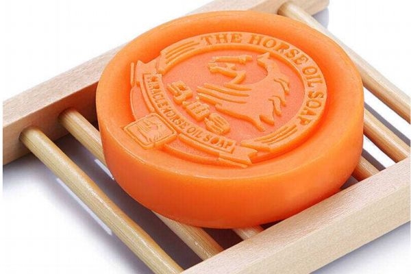 馬油皂對螨蟲有用嗎 馬油皂的功效與作用 馬油皂對螨蟲有用嗎 馬油皂的功效與作用