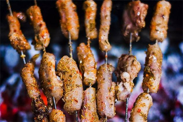 羊鞭是什么 羊鞭是羊的哪個(gè)部位 羊鞭是什么 羊鞭是羊的哪個(gè)部位