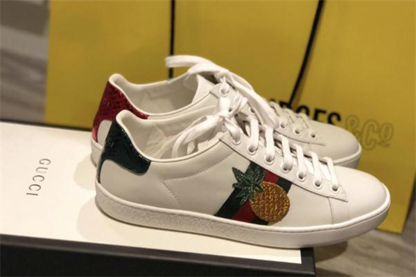 gucci菠蘿小白鞋多少錢 gucci菠蘿小白鞋售價(jià) gucci菠蘿小白鞋多少錢 gucci菠蘿小白鞋售價(jià)