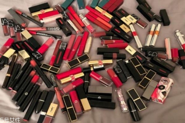 有哪些非常經(jīng)典或者一直非?；鸬目诩t 最火口紅排行榜