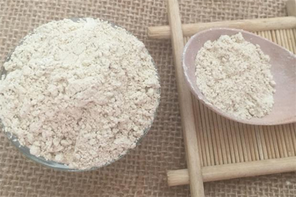 黃芪粉用開水還是溫水沖好 黃芪粉用多少度水沖 黃芪粉用開水還是溫水沖好 黃芪粉用多少度水沖