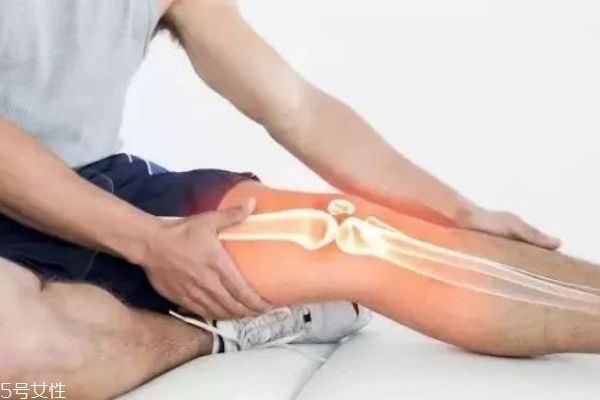 爬山對膝蓋有好處嗎 戶外出行注意事項 爬山對膝蓋有好處嗎 戶外出行注意事項