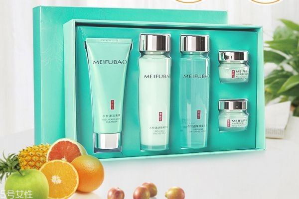 美膚寶補水保濕套裝多少錢 美膚寶補水套裝價格 美膚寶補水保濕套裝多少錢 美膚寶補水套裝價格
