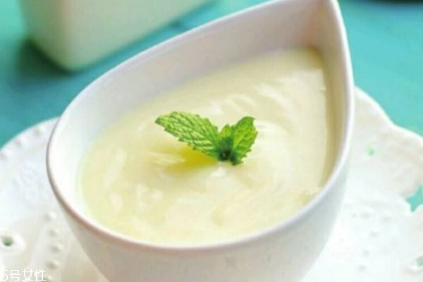 長(zhǎng)期吃水果沙拉是否可以減肥 沙拉的功效 長(zhǎng)期吃水果沙拉是否可以減肥 沙拉的功效