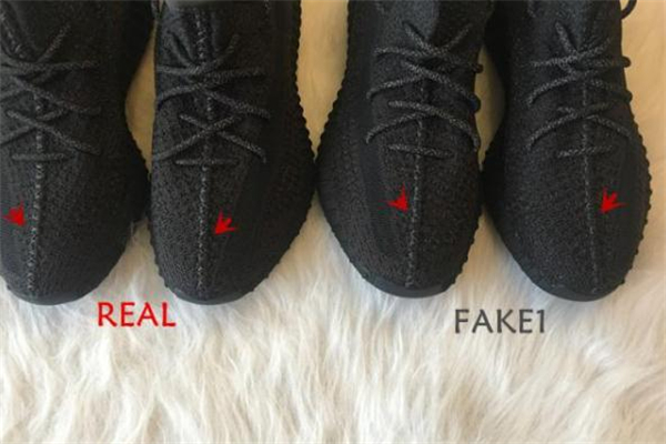 yeezy350黑色滿(mǎn)天星真假對(duì)比 椰子黑色滿(mǎn)天星真假辨別