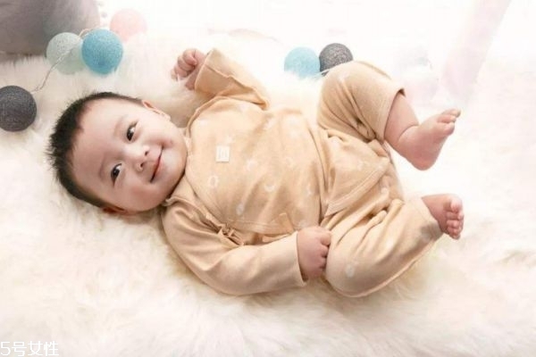 兒童如何護膚 兒童洗完澡后應該做哪些護理