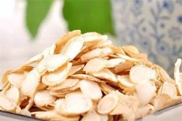 西洋參和紅糖可以一起喝嗎 西洋參紅糖水的功效 西洋參和紅糖可以一起喝嗎 西洋參紅糖水的功效