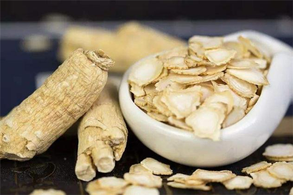 西洋參和紅糖可以一起喝嗎 西洋參紅糖水的功效 西洋參和紅糖可以一起喝嗎 西洋參紅糖水的功效