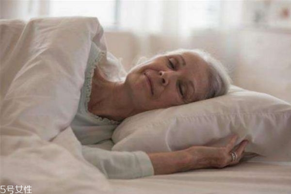 人不同階段對睡眠時間的要求有什么 如果睡眠時間達(dá)不到會怎么樣呢