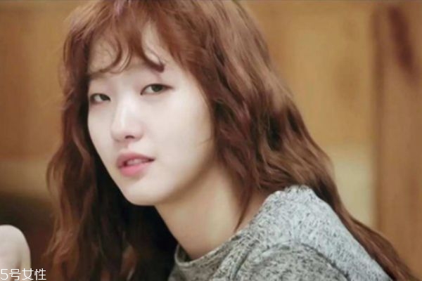 森系長(zhǎng)直發(fā)發(fā)型圖片 好看的森系發(fā)型 森系長(zhǎng)直發(fā)發(fā)型圖片 好看的森系發(fā)型