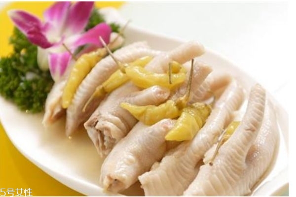 泡椒鳳爪是怎么做的呢 泡椒鳳爪可以多吃嗎 泡椒鳳爪是怎么做的呢 泡椒鳳爪可以多吃嗎