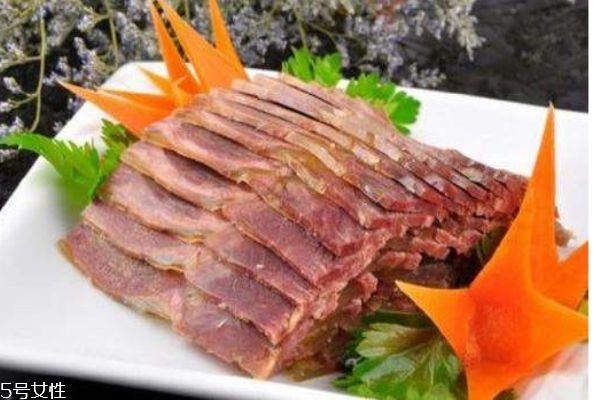 驢肉有什么功效 常見(jiàn)的驢肉幾種做法