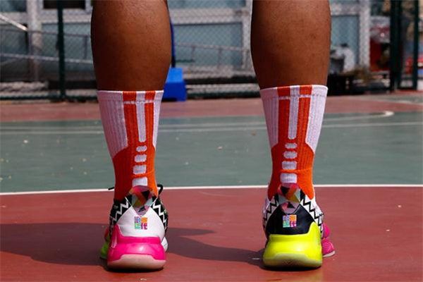 匹克帕克7代實(shí)戰(zhàn)測(cè)評(píng) 帕克七代腳感怎么樣 匹克帕克7代實(shí)戰(zhàn)測(cè)評(píng) 帕克七代腳感怎么樣