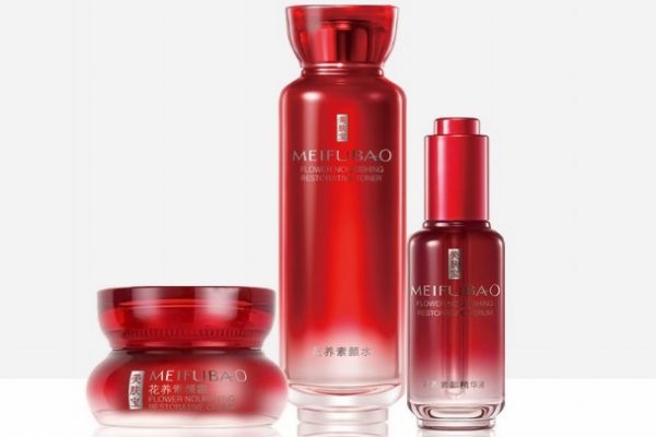 美膚寶花養(yǎng)素顏水適合多大用 美膚寶花養(yǎng)素顏適合年齡 美膚寶花養(yǎng)素顏水適合多大用 美膚寶花養(yǎng)素顏適合年齡