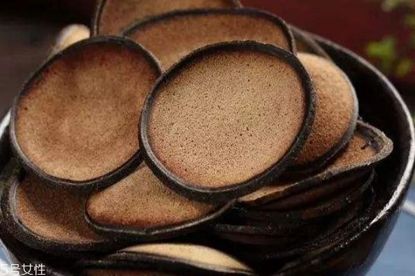 什么是鹿茸呢 鹿茸有什么功效呢 什么是鹿茸呢 鹿茸有什么功效呢